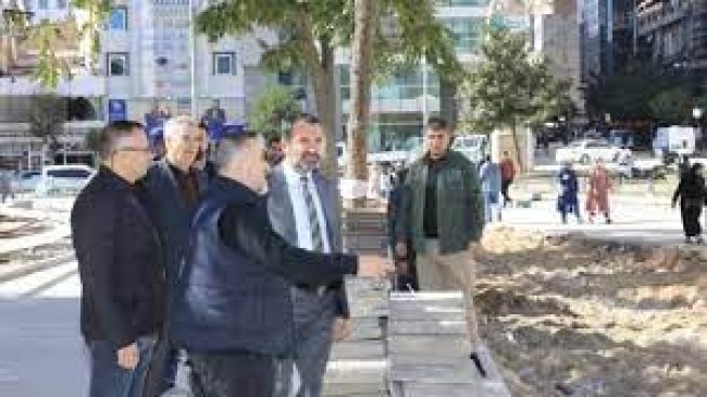 Elazığ Belediye Başkanı Şerifoğulları Altyapı Yenileme Çalışmalarını İnceledi
