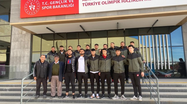 Elazığ Gençlik ve Spor Kulübü Hentbol İlk Maçına Çıktı .