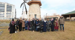 Kursiyer Kadınlar, Elazığ Belediyesi’nin Proje Alanlarını Gezdi