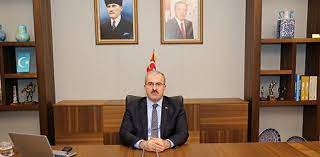 VALİ TORAMAN: ‘NEVRUZ’U KUTLAMANIN MUTLULUĞUNU VE HEYECANINI BİR KEZ DAHA YAŞIYORUZ’