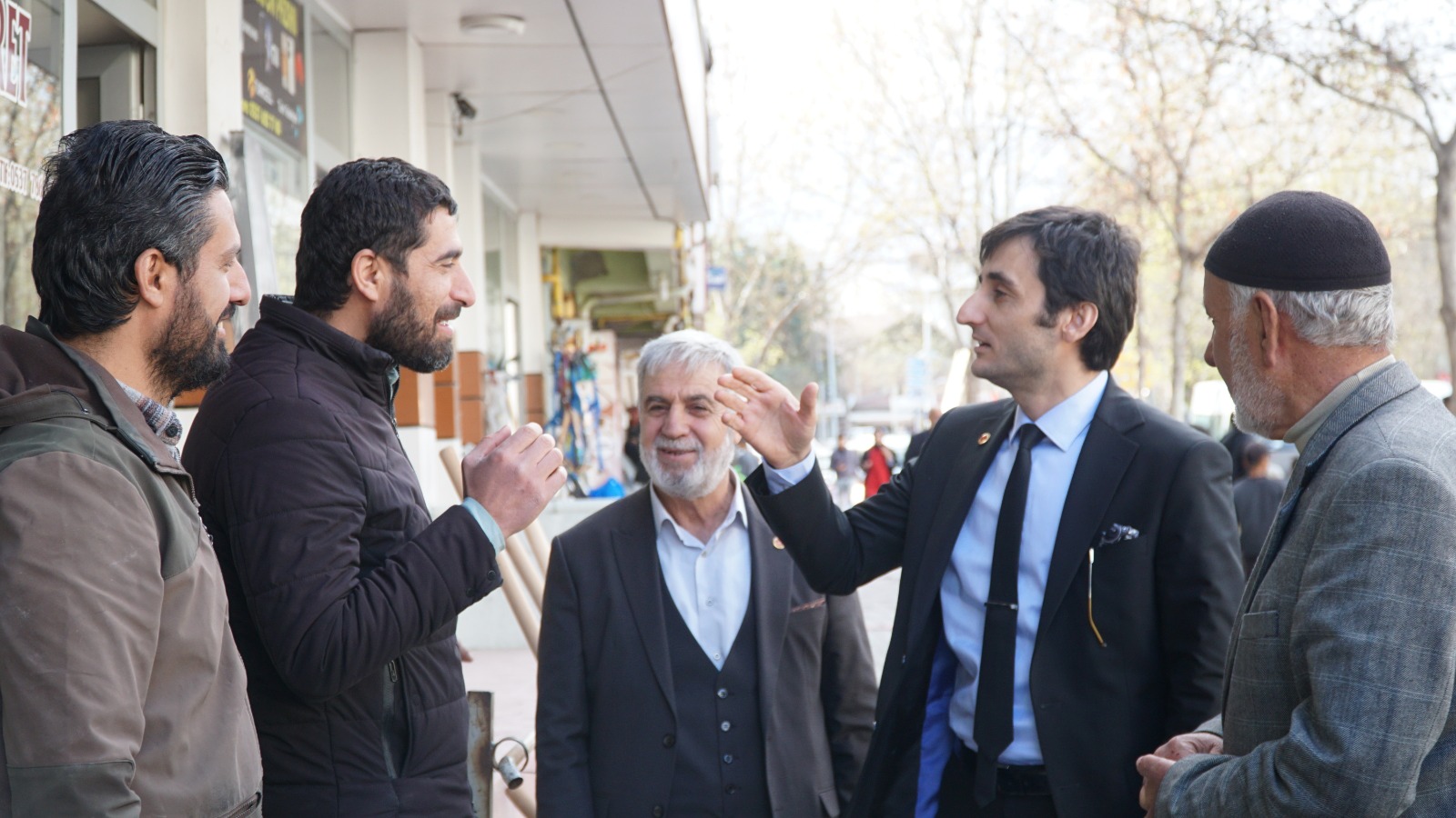 AKIN KOVANCILARDA ESNAF VE VATANDAŞLARLA BİR ARAYA GELDİ