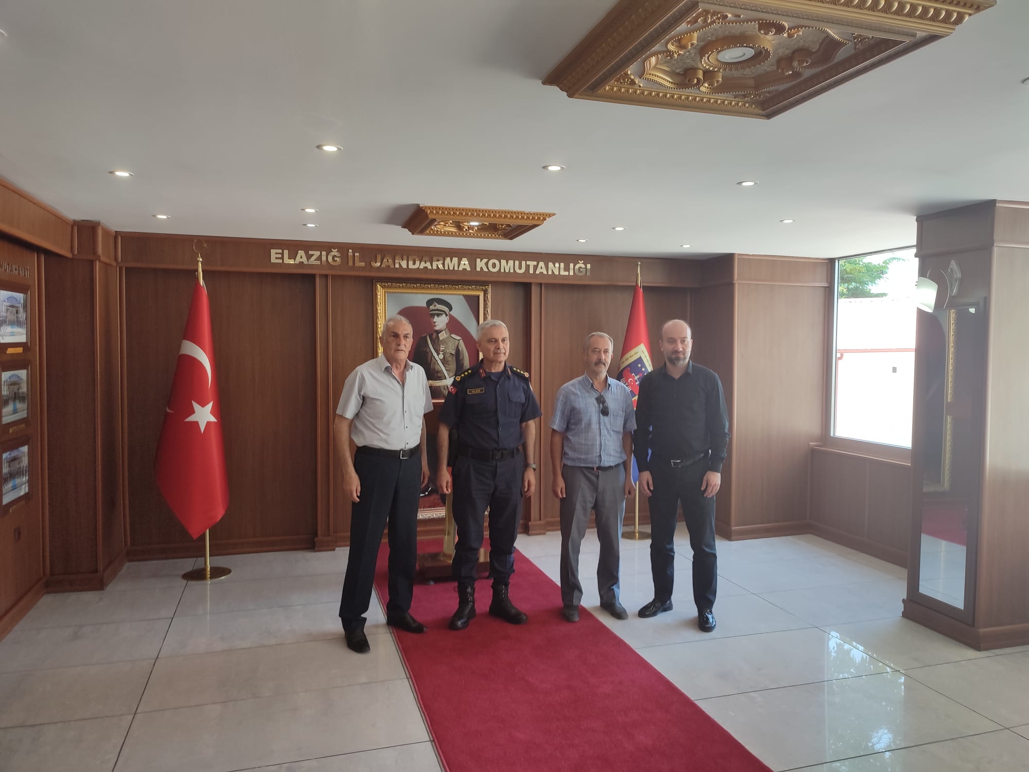 TÜRK OCAKLARI’NDAN JANDARMA ALAY KOMUTANI ALBAY ALİ YILDIZ’A ZİYARET