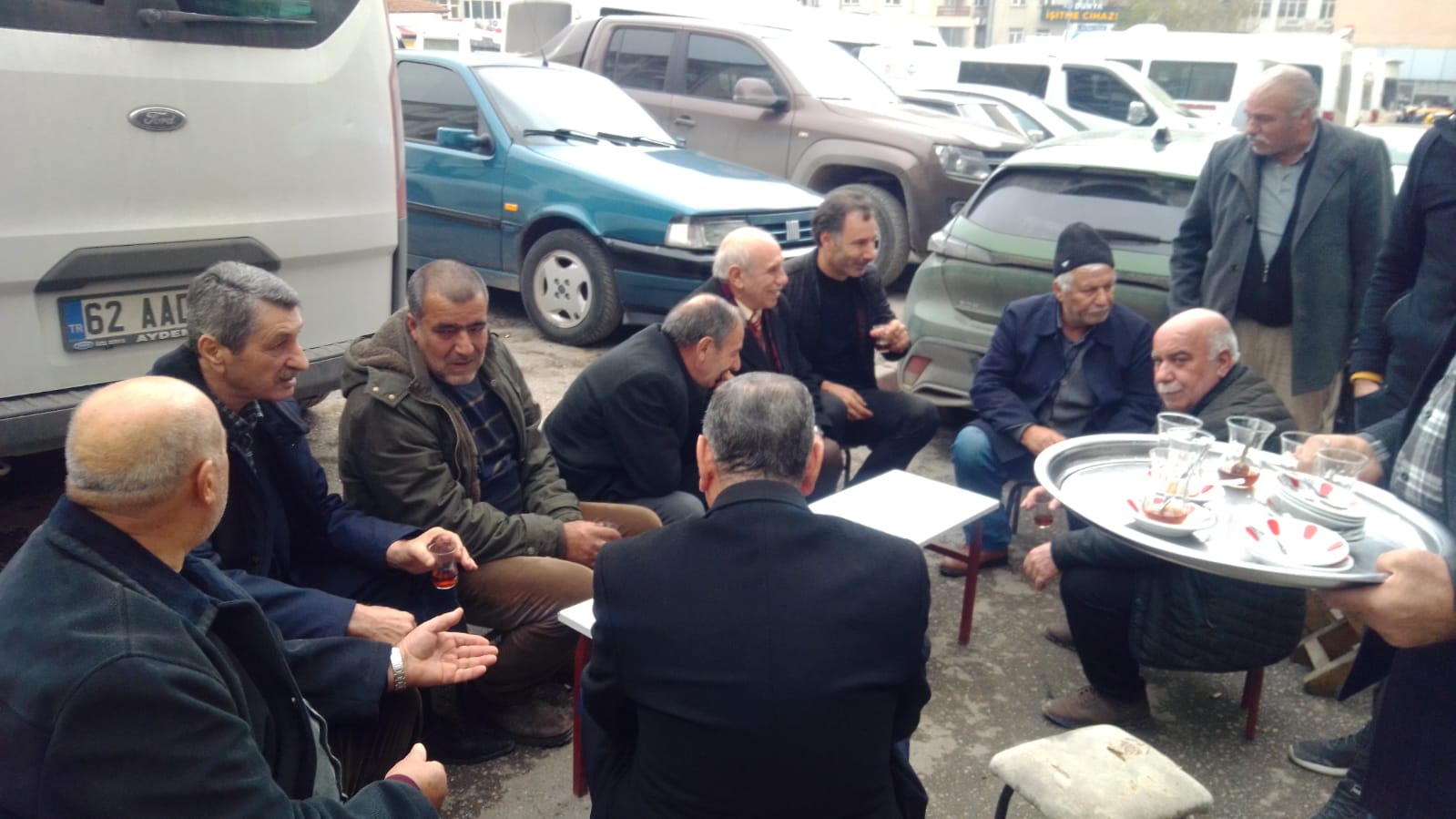 GÜRGÖZELER: PARTİMİZİN ADINI DUYAN HERKESTE BİR UMUT, BİR TEBESSÜM VAR