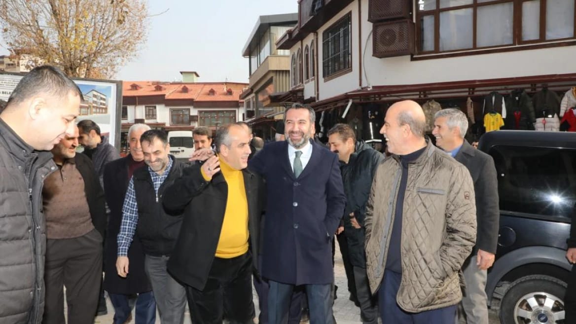BAŞKAN ŞERİFOĞULLARI, ŞEHRE KAZANIM SAĞLAYACAK PROJELERİN İNŞA ÇALIŞMALARINI İNCELEDİ