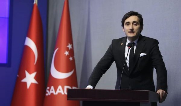AKIN: NEYİ GEREKÇE GÖSTEREREK 1 YIL İSTİYORSUNUZ ! MİLLETİ ALDATMAYIN ARTIK YETER !”