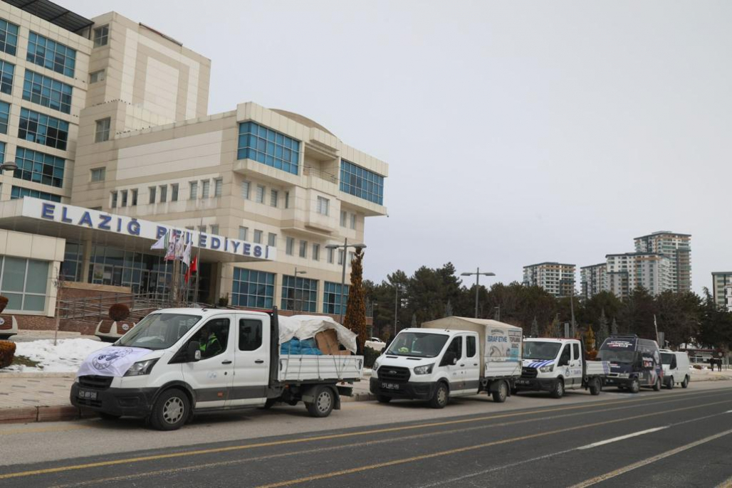 ELAZIĞ BELEDİYESİ’NDEN DEPREM BÖLGESİNE DESTEK