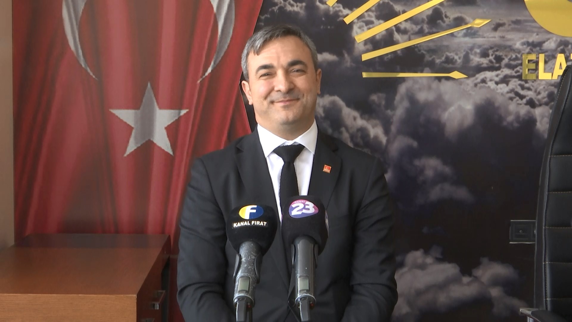 CHP MİLLETVEKİLİ ADAY ADAYI DR. AZAD ALINAK, RESMİ MÜRACAATINI YAPTI
