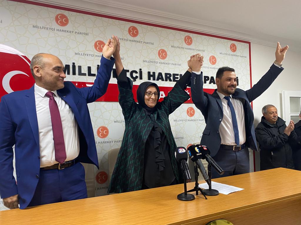 FATMA SEVİNÇ OĞUZHAN, MHP’DEN MİLLETVEKİLİ ADAY ADAYI OLDUĞUNU AÇIKLADI