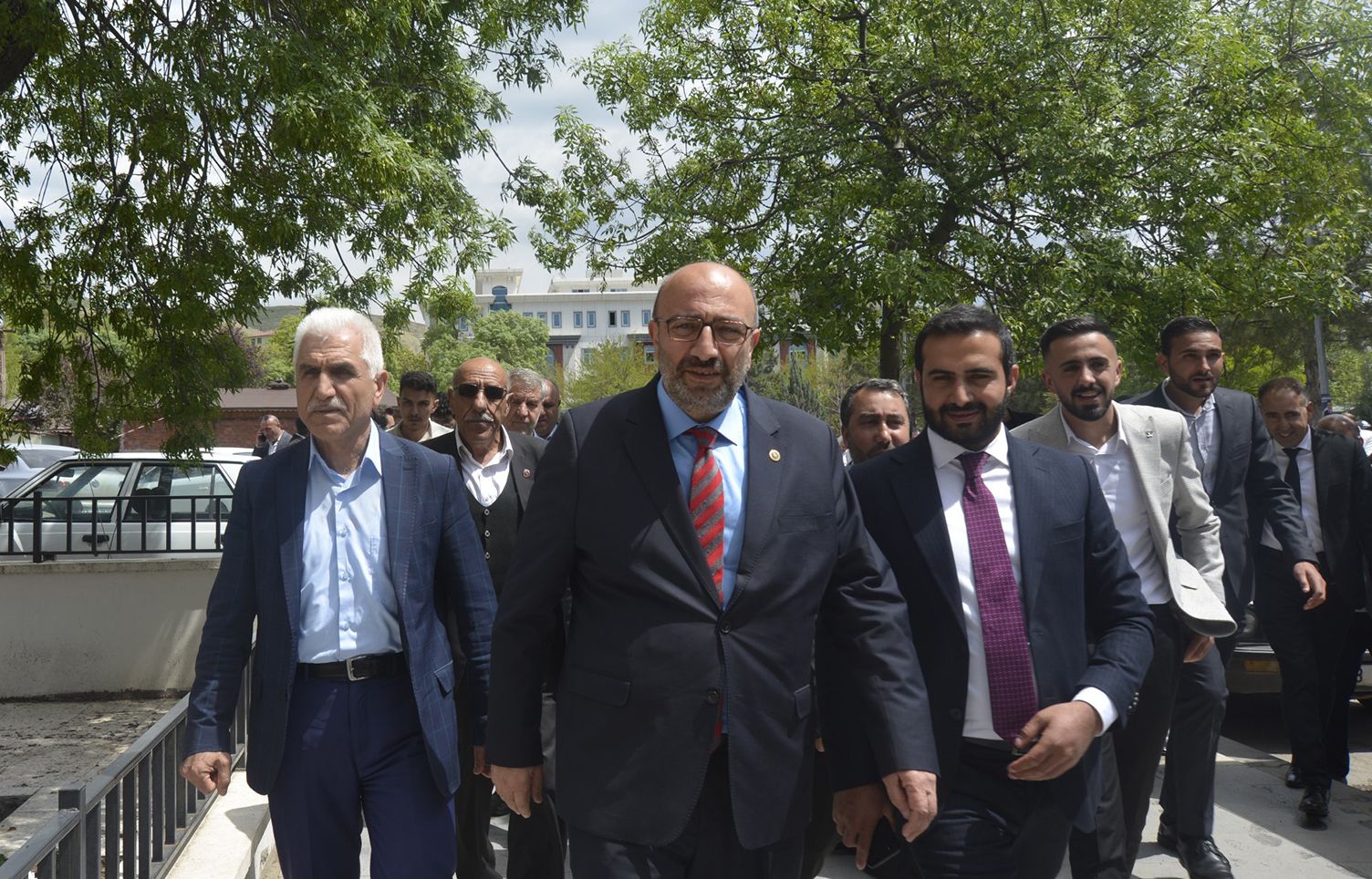 AÇIKKAPI: “ONLAR HAYAL SATARKEN BİZ HAYALLERİ GERÇEĞE DÖNÜŞTÜRMEYE DEVAM EDECEĞİZ”