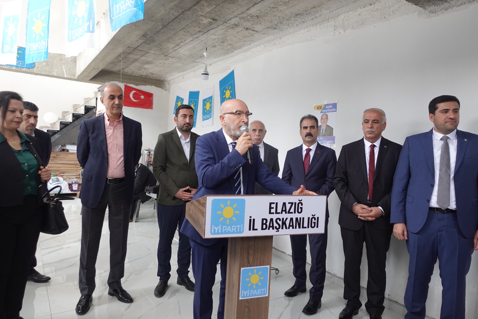 İRFAN SÖNMEZ: İLK HEDEFİMİZ, TÜRKİYE’Yİ İÇİNE DÜŞTÜĞÜ UÇURUMDAN KURTARMAKTIR
