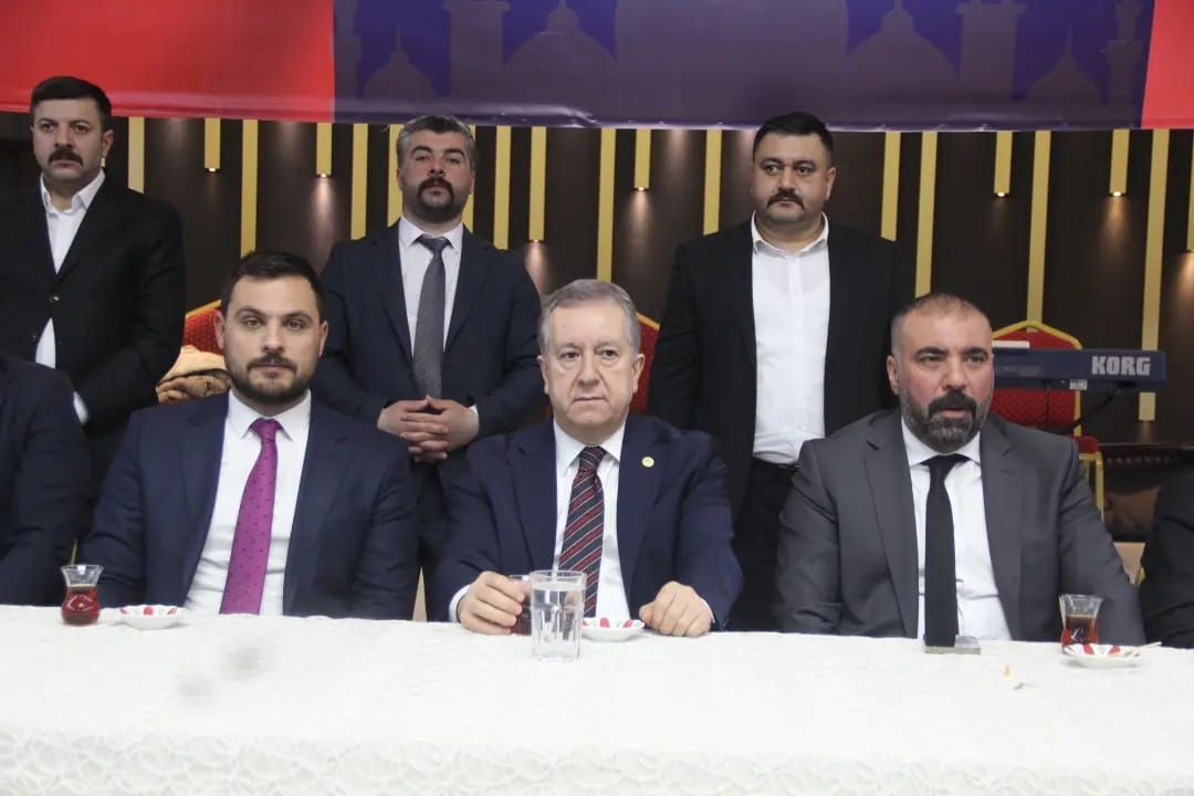 MHP İL BAŞKANLIĞI TARAFINDAN “BEREKET SOFRASINDA GÖNÜL BİRLİĞİ” TEMALI İFTAR PROGRAMI DÜZENLENDİ
