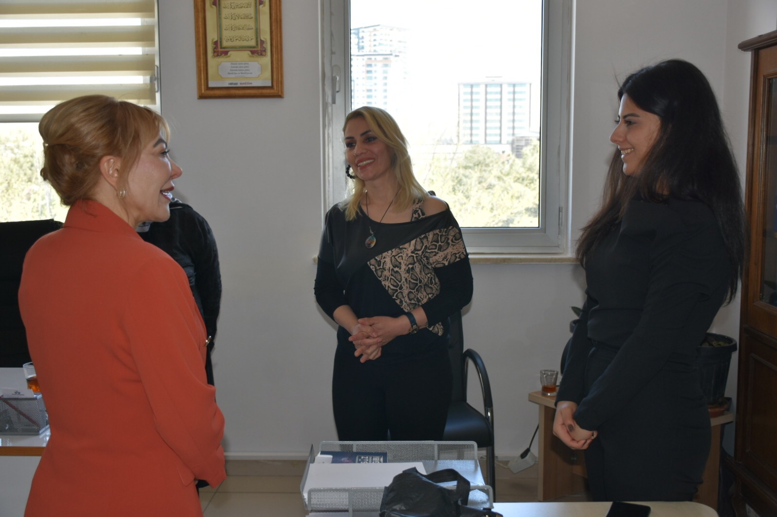 PROF. DR. AÇIK RESMİ KURUM ZİYARETLERİNE BAŞLADI