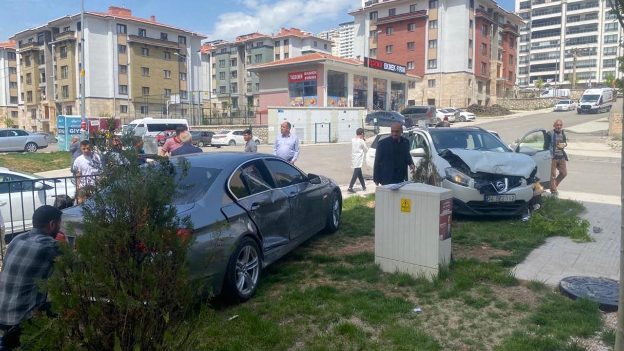 MHP MİLLETVEKİLİ ADAYI IŞIKVER’E GEÇİRDİĞİ KAZADAN DOLAYI GEÇMİŞ OLSUN DİLEKLERİMİZİ İLETİYORUZ