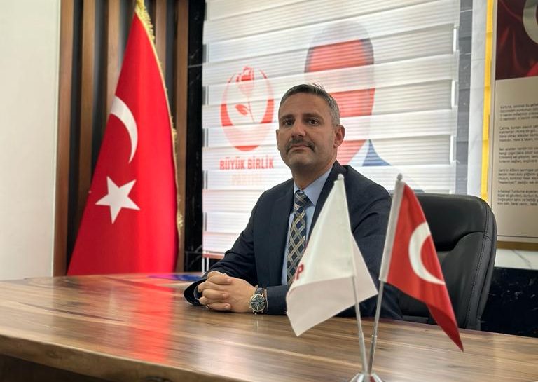 BBP İL BAŞKANI ERTAN : ELAZIĞ’IN GÜNEŞ AÇARKEN DEĞİL YAĞMUR YAĞARKEN ŞEMSİYEYE İHTİYACI VAR