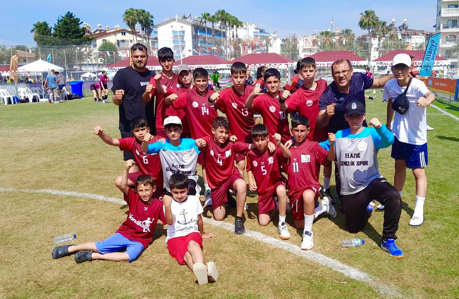 GENÇLİK VE SPOR KULÜBÜ TÜRKİYE ŞAMPİYONU