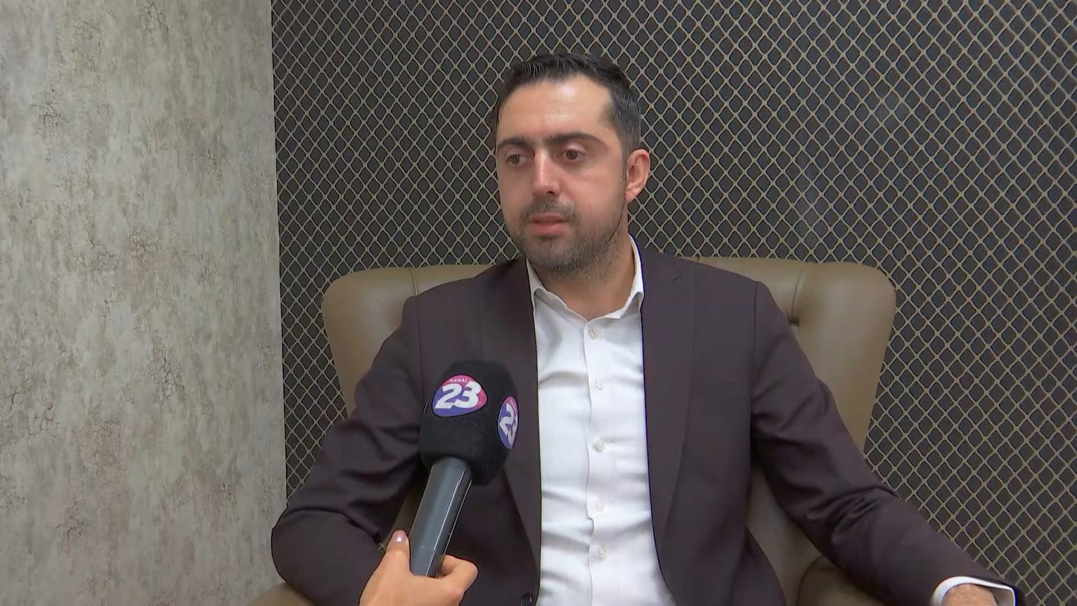 ELMİYAD BAŞKANI BAHÇECİ:” KAMUOYUNDAN EMEĞE SAYGI BEKLİYORUZ”