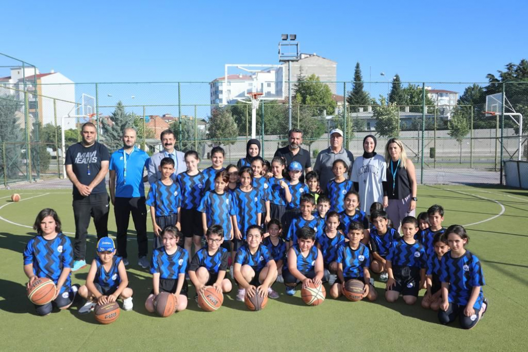 BAŞKAN ŞERİFOĞULLARI YAZ SPOR OKULLARI’NDA