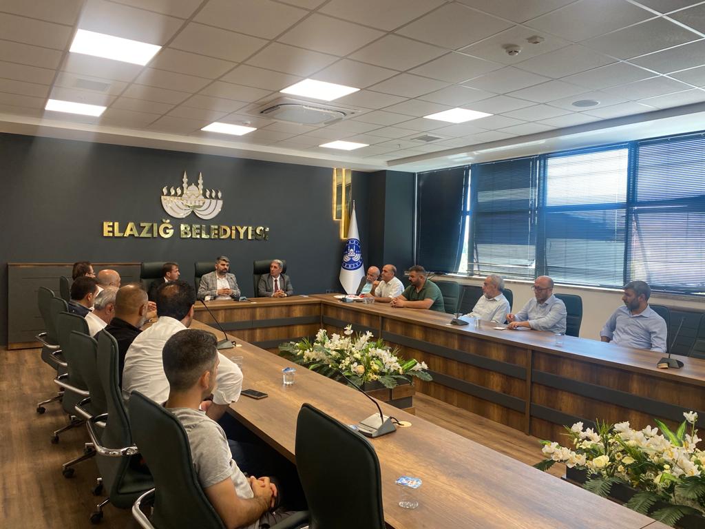 HÜDA PAR Mersin Milletvekili Faruk Dinç, Elazığ’da STK’larla Buluştu