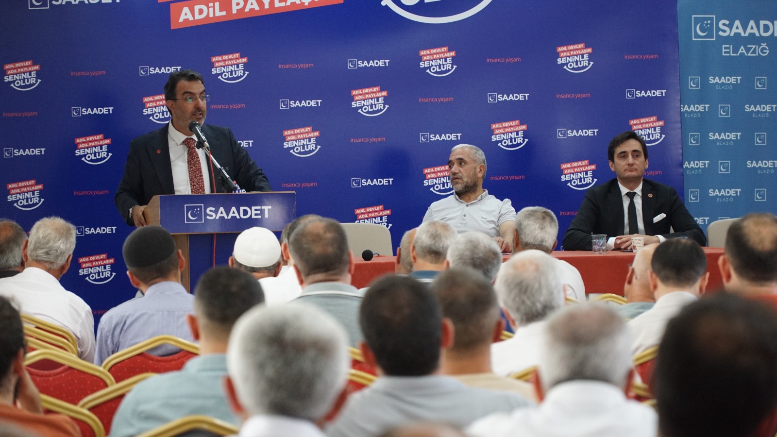 SAADET PARTİSİ GENİŞLETİLMİŞ İL DİVAN TOPLANTISI GERÇEKLEŞTİ.