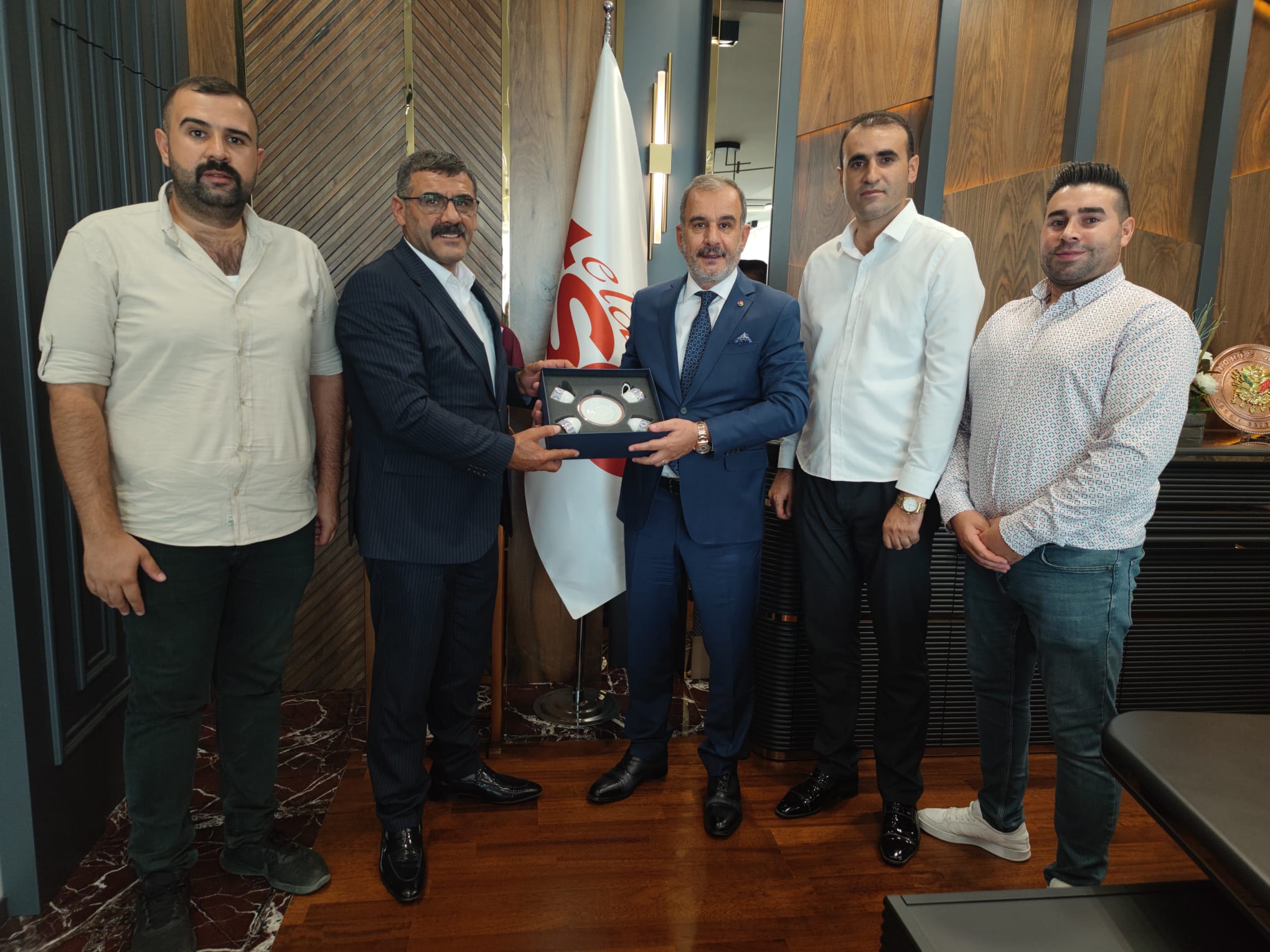 MUSTAFA BAHÇECİ’DEN BAŞKAN ALAN’A ZİYARET