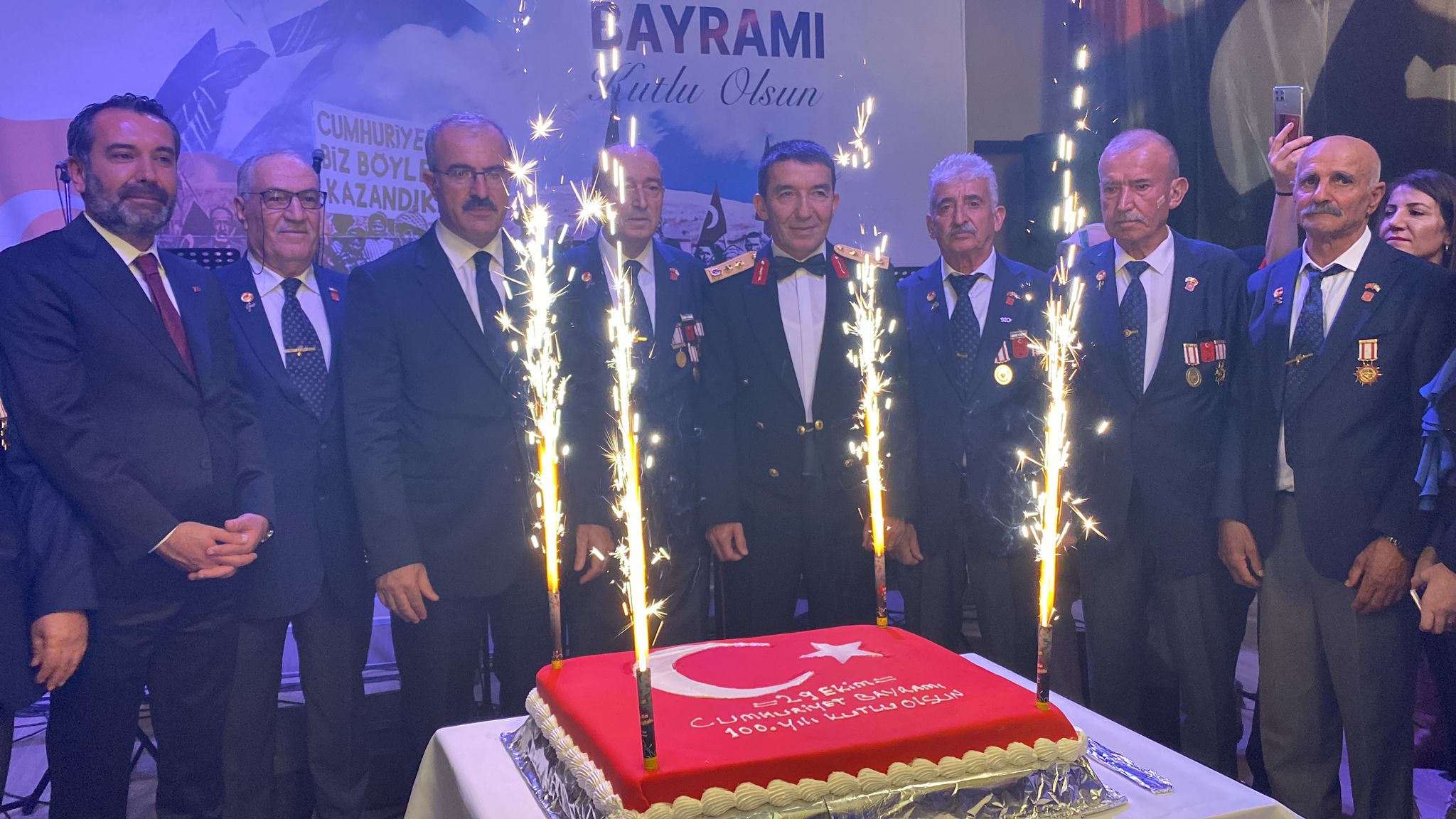 Elazığ’da 29 Ekim Cumhuriyet Bayramı Resepsiyonu düzenlendi.