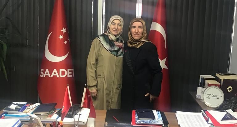 ELAZIĞ SAADET PARTİSİ KADIN KOLLARI BAŞKANLIĞI’NDA GÖREV DEĞİŞİMİ