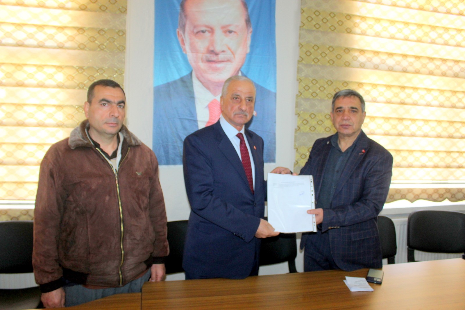 SUPHİ ÖZAY ADAY ADAYLIK BAŞVURUSUNU YAPTI