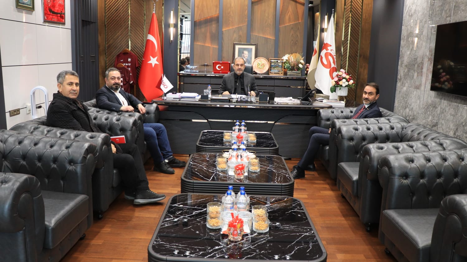 CHP HEYETİNDEN BAŞKAN ALAN’A ZİYARET