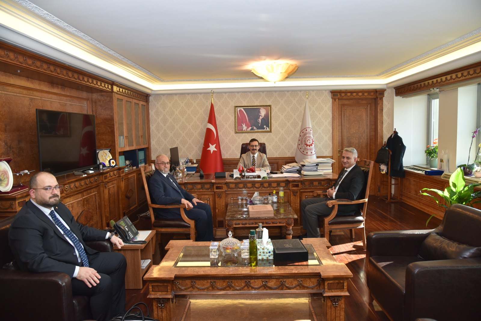 BAŞKAN DUMANDAĞ ANKARA’DA BİR DİZİ ZİYARETTE BULUNDU.