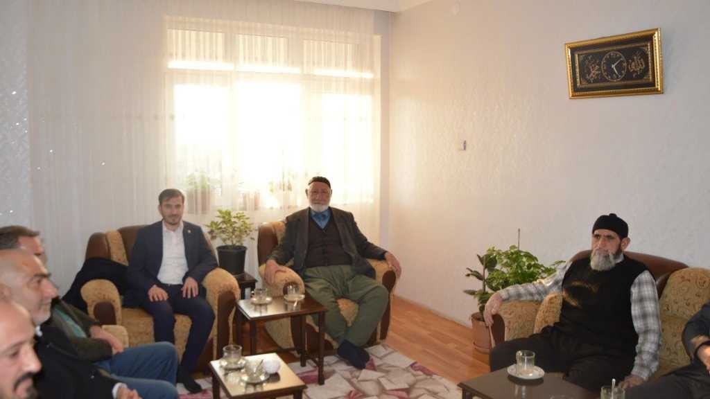 HÜDA PAR Başkan Adayı Kavaklı Seçim Çalışmalarını Sürdürüyor