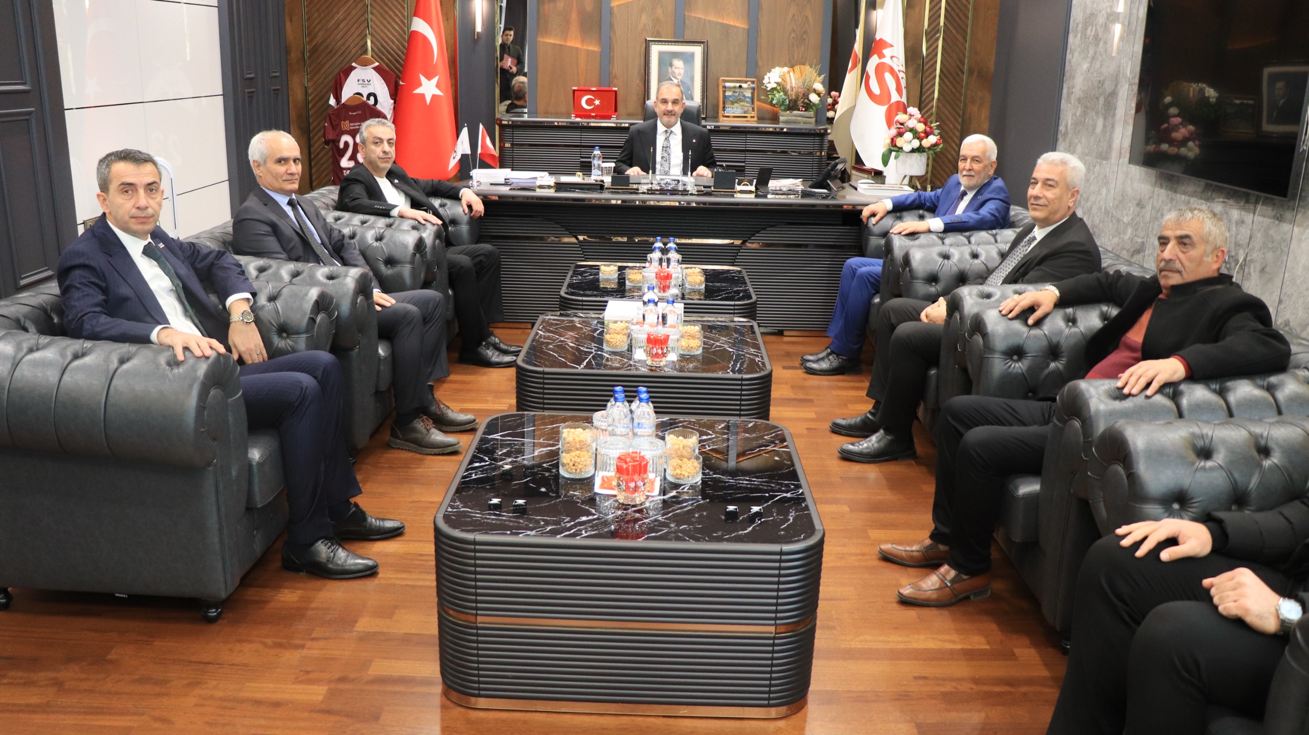 BAŞKAN ADAYI AYGEN ETSO BAŞKANI İDRİS ALAN İLE BİR ARAYA GELDİ
