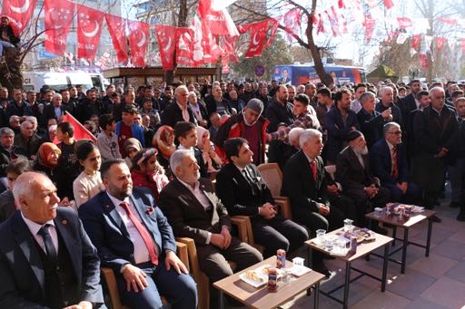 AKIN” HAZIRLADIĞIMIZ 40 STRATEJİK PROJEYİ İLÇELERİMİZ DE UYGULAYACAĞIZ”