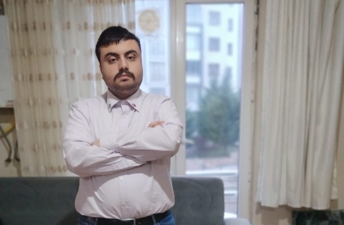 GENÇ MECLİS ÜYESİ ADAYI AYVAZ:  GENÇLER İÇİN ÇOK İDDİALI PROJELERİM VAR