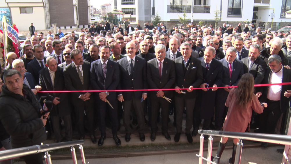 Esnaf ve Sanatkarlar Odaları Birliği hizmet binası açıldı 