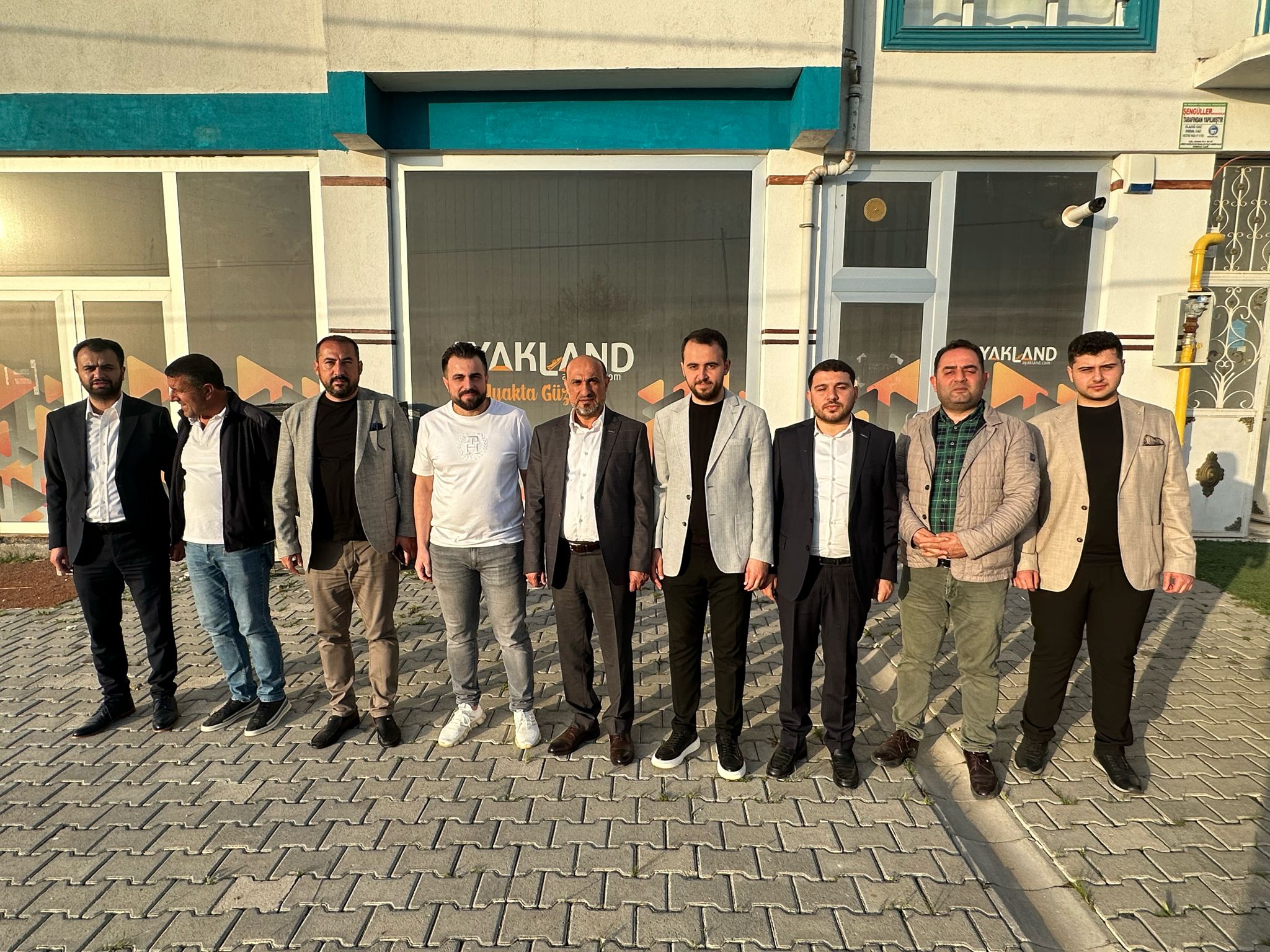 BAŞKAN GÜRKAN’DAN KOVANCILAR ESNAFINA ZİYARET