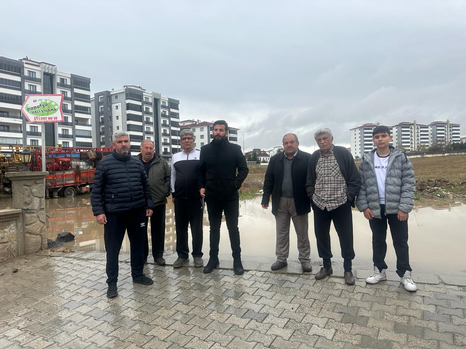 ELAZIĞ’DA MAHALLELİ BAYRAMI SU BASKINI İLE KARŞILADI