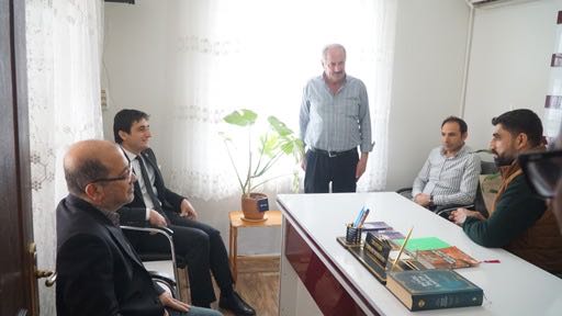 İL BAŞKANI AKIN MUHTARLARI ZİYARET ETMEYE DEVAM EDİYOR