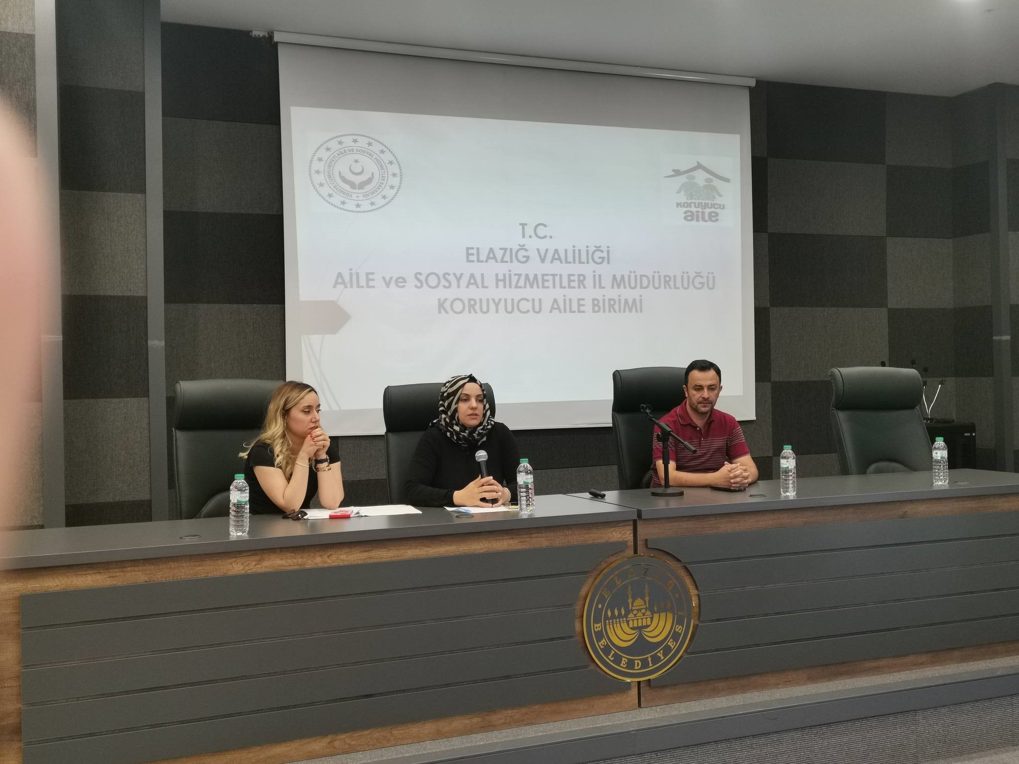 Elazığ İl Müftülüğü tarafından ‘Bir yetime aile olmak’ konulu panel düzenlendi.