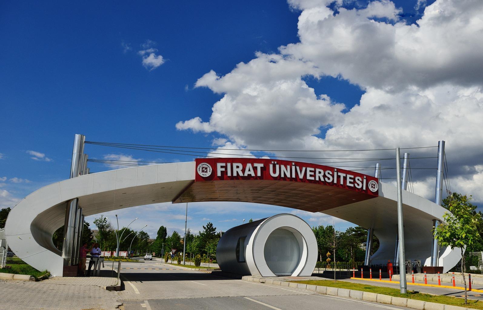 Fırat Üniversitesi 7 Alanda Dünyada İlk 1.000 Üniversite Arasında Yer Aldı