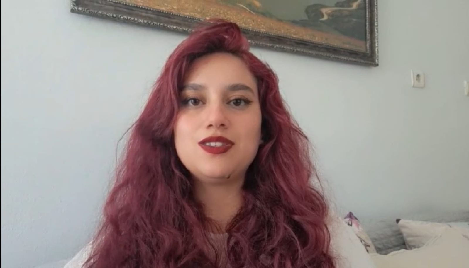 Gazeteci Dilan Tuğba Macit: ‘Kadınlar toplumun aydınlanmasında, adaletin sağlanmasında temel taşlardan biridir.”