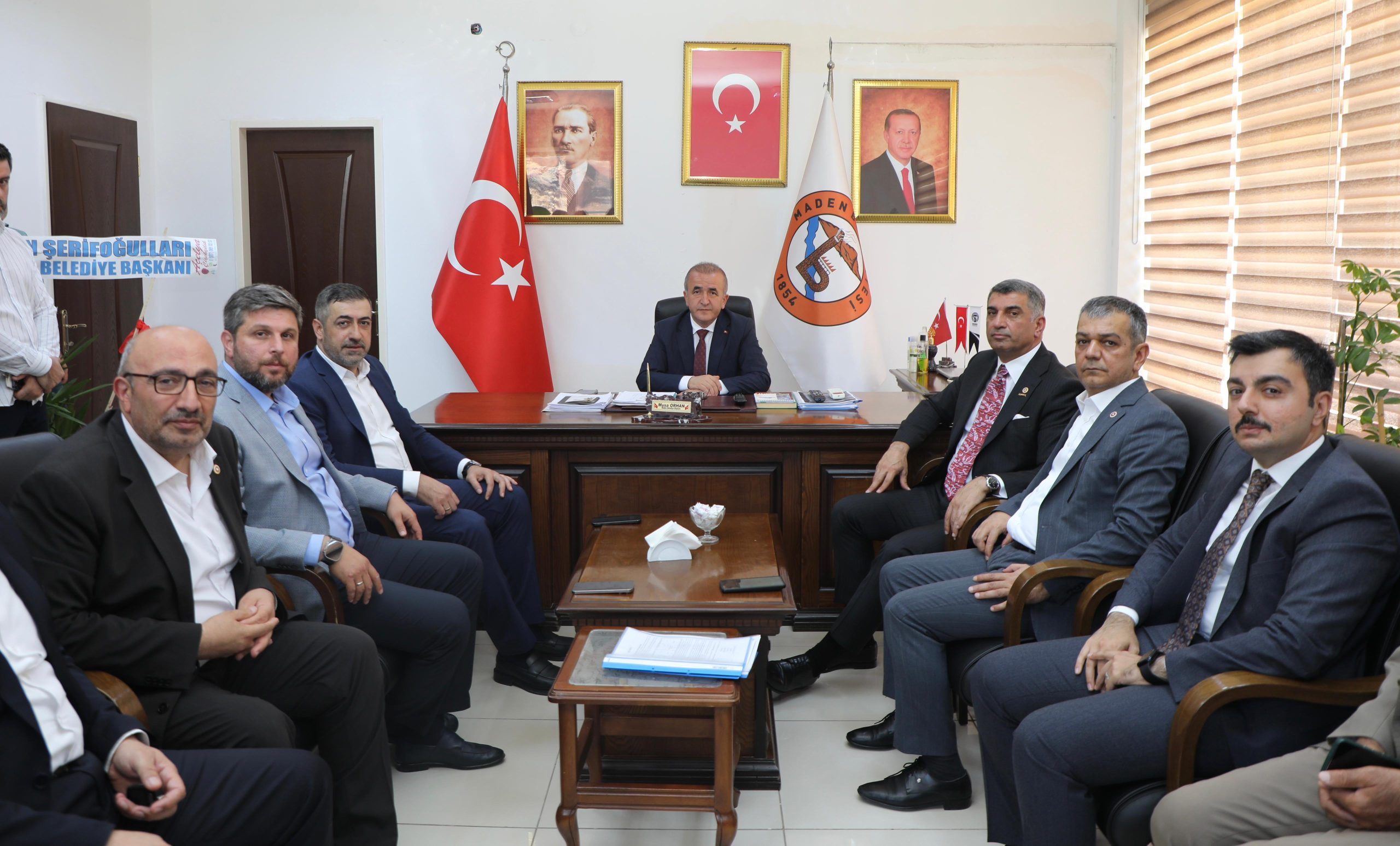Cumhuriyet Halk Partisi Elazığ Milletvekili Gürsel Erol, Diyarbakır ve Elazığ’da temaslarda bulundu