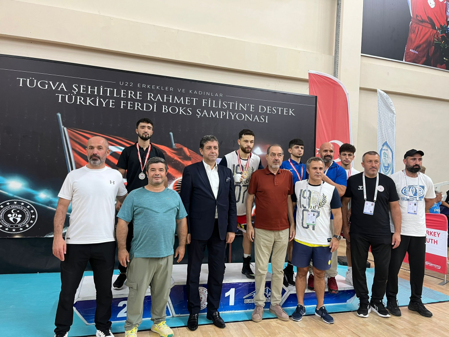 Elazığ Belediyespor Kulübü Sporcuları, Türkiye Şampiyonasında Bronz Ve Gümüş Madalya Kazandı