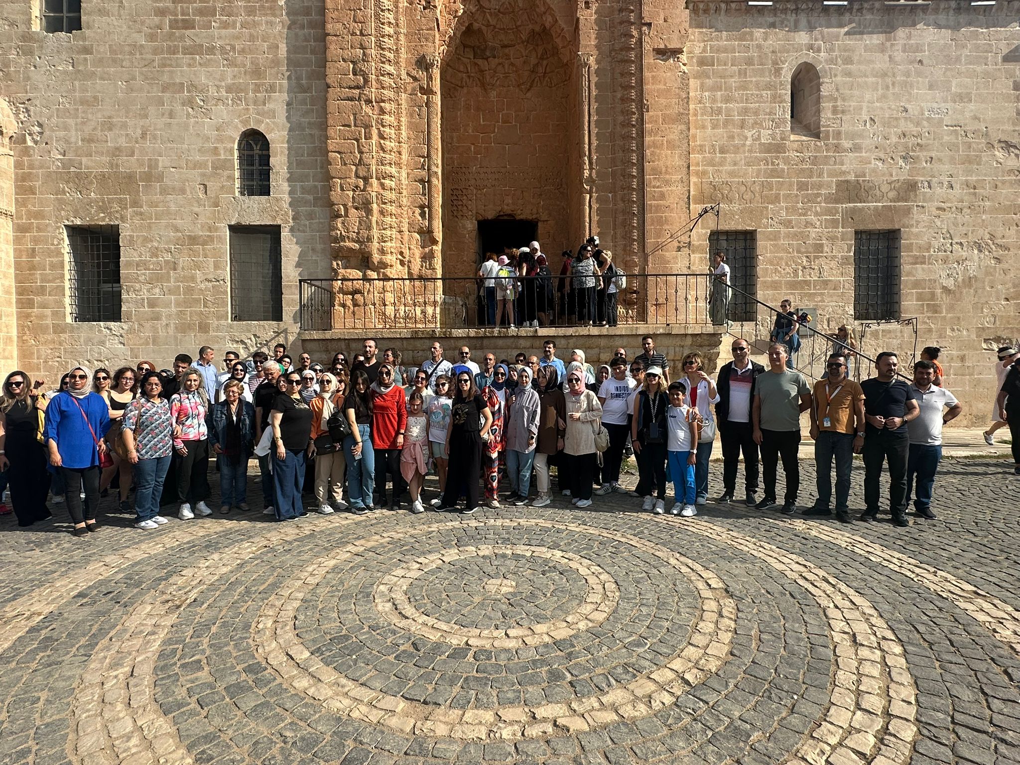 Türk Eğitim Sen Elazığ Şubesi  Mardin’e gezi düzenledi.