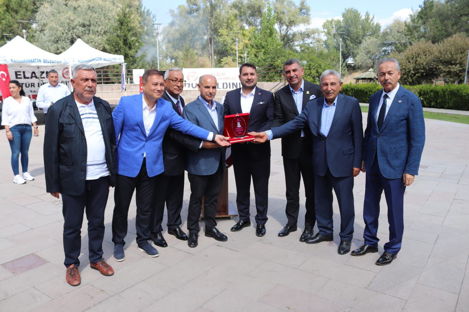 MİLLETVEKİLİ GÜRSEL EROL, KAHRAMANKAZAN’DA HEMŞEHRİLERİYLE BULUŞTU