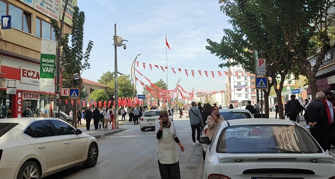Her depremde olduğu gibi. GSM Operatörleri yine sınıfta kaldı..