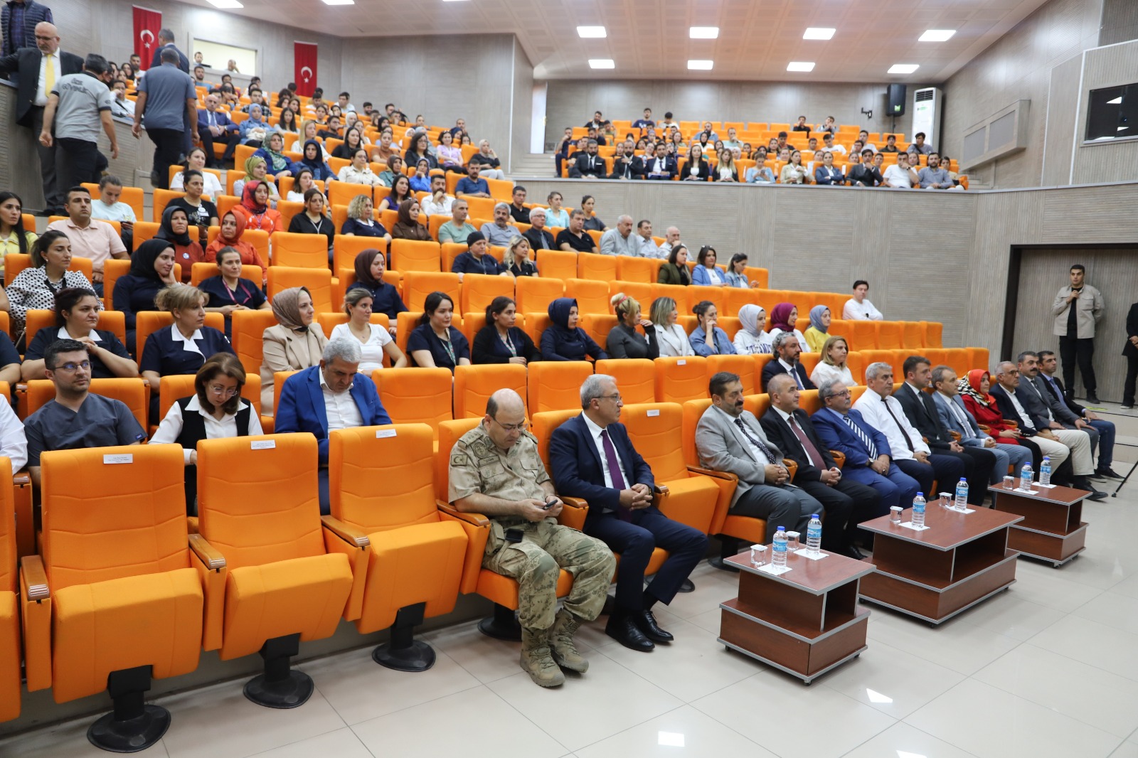 FIRAT ÜNİVERSİTESİNDE “EN İYİ NARKOTİK POLİSİ ANNE” PROGRAMI DÜZENLENDİ