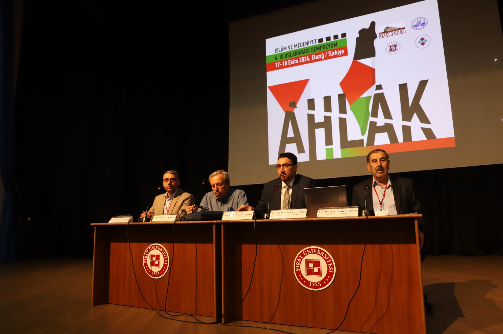 Fırat Üniversitesi’nde ‘İslam ve Medeniyet 4. Uluslararası Sempozyumu’ yapıldı