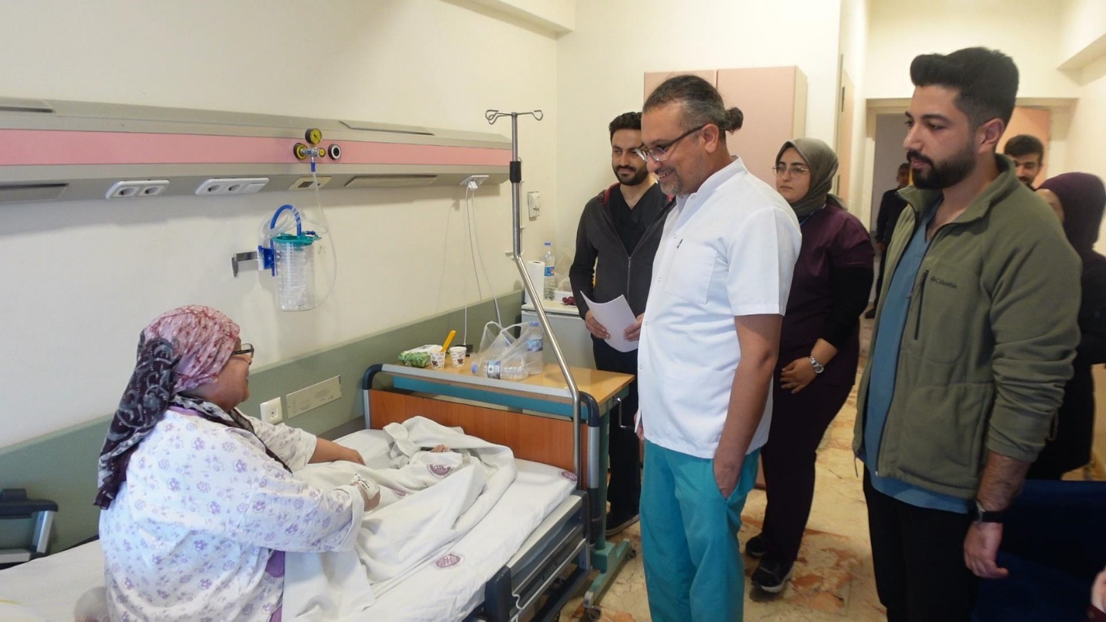 Dr. Öğretim Üyesi Ahmet BOZDAĞ: Meme kanseri kadınlarda en sık görülen kanser çeşitidir…