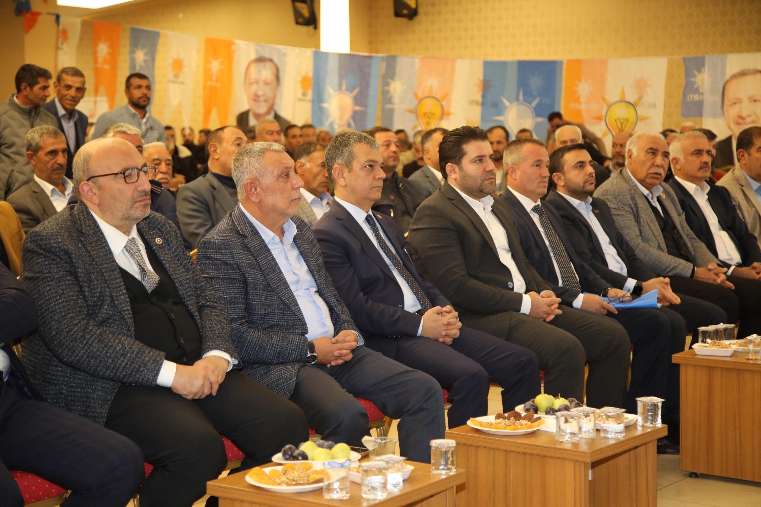 AK PARTİ BASKİL İLÇE KONGRESİ YOĞUN KATILIMLA YAPILDI