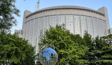 Çin: Yüzde 245 tarife, ABD’nin zorbalık taktiklerini daha da ortaya koyuyor
